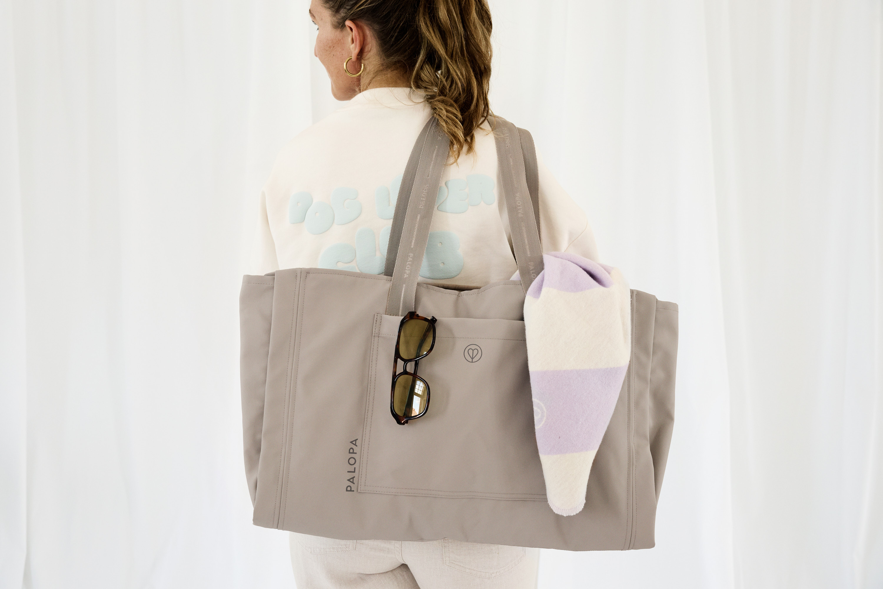 PALOPA Hundemattentasche NOBO Coated Taupe – 2-in-1 Tasche & Hundematte