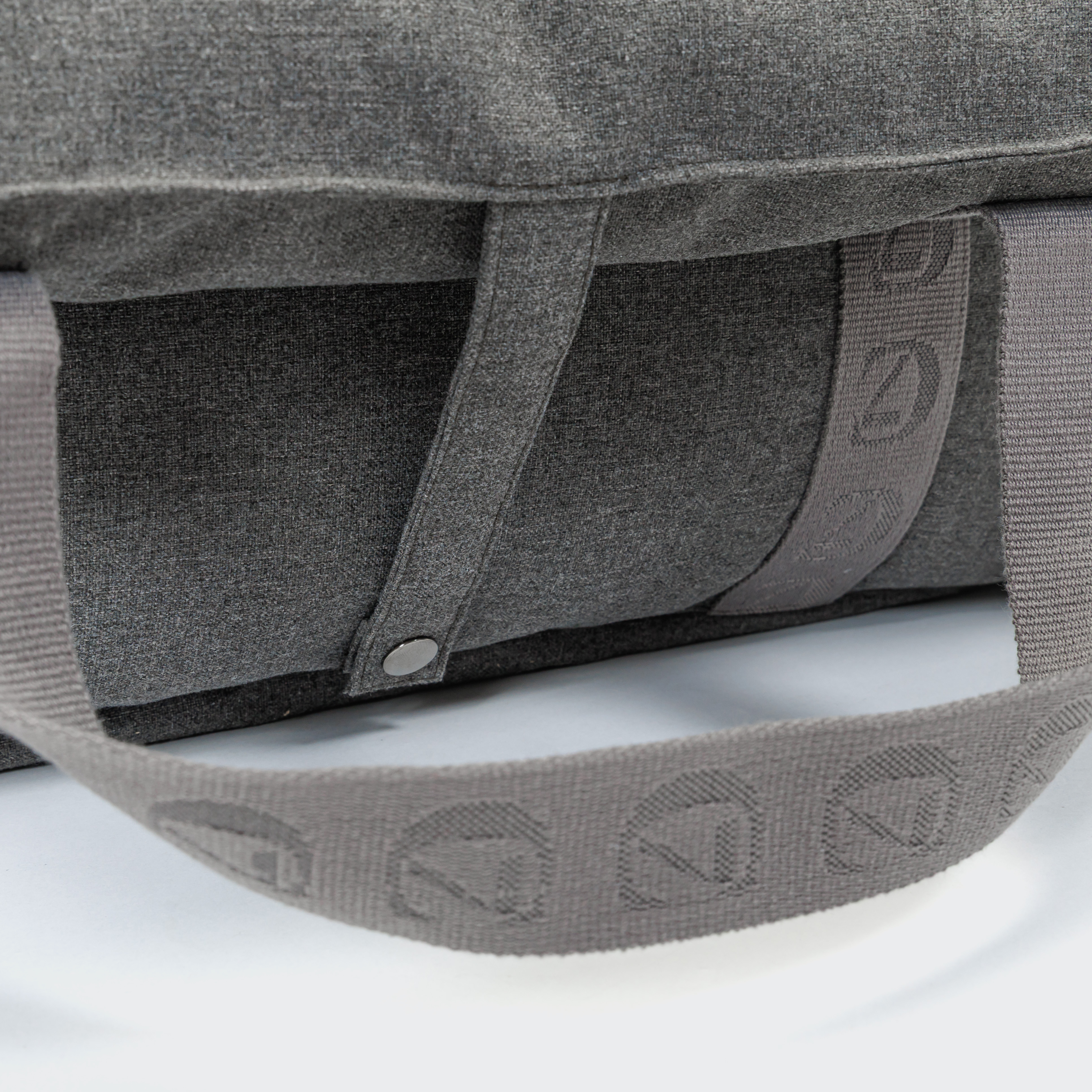 Hundeautositz GETAWAY Light Graphite tragbar
