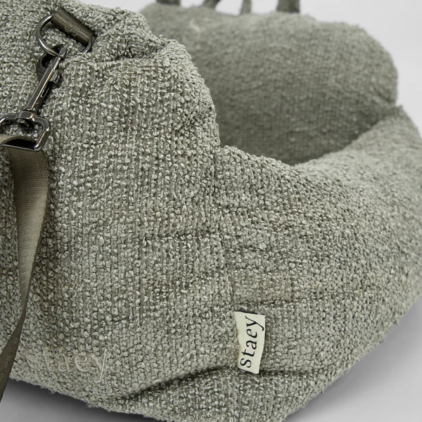 Autositz für Hunde TOVA 2‑in‑1‑Autositz | Oat Bouclé
