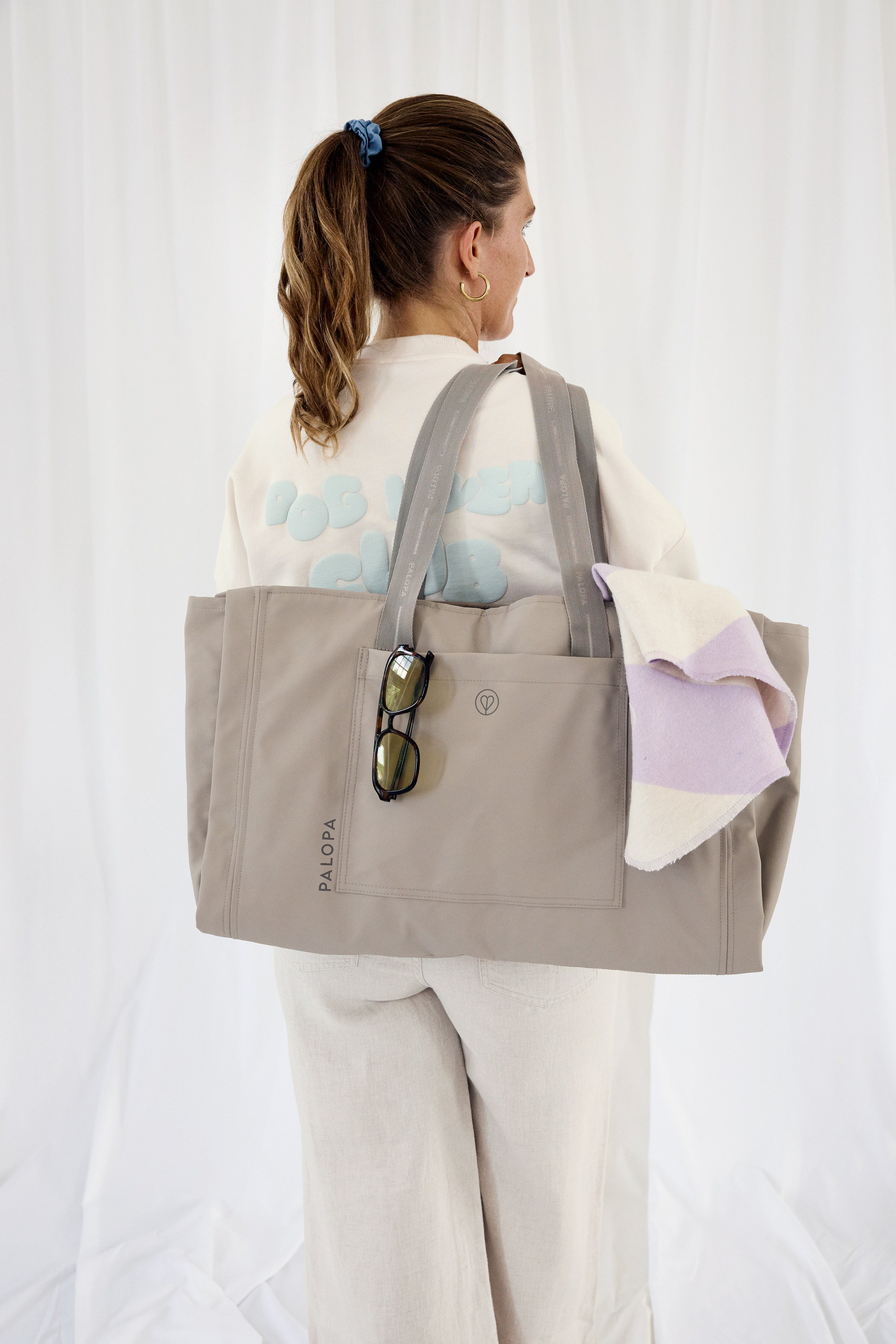 PALOPA Hundemattentasche NOBO Coated Taupe – 2-in-1 Tasche & Hundematte